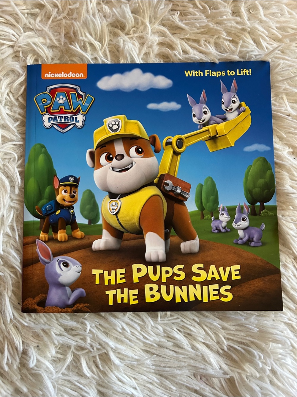 Paw Patrol flap book Pups Save the Bunnies, Nickelodeon